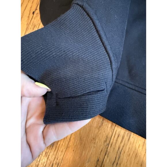 NWT Lululemon Scuba Oversized Pullover Wordmark MSRP $118 Size M/L Black - Picture 6 of 8